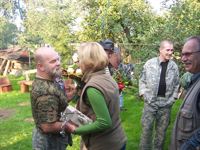 img00037.jpg